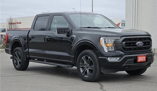 Ford F-150 XLT V8
