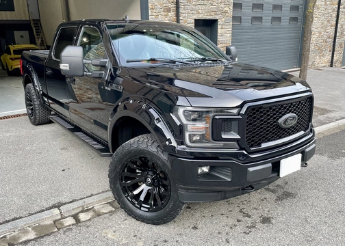 Ford F-150 LARIAT