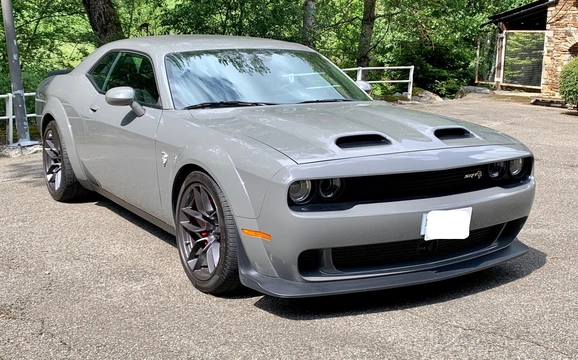 Challenger hellcat SRT